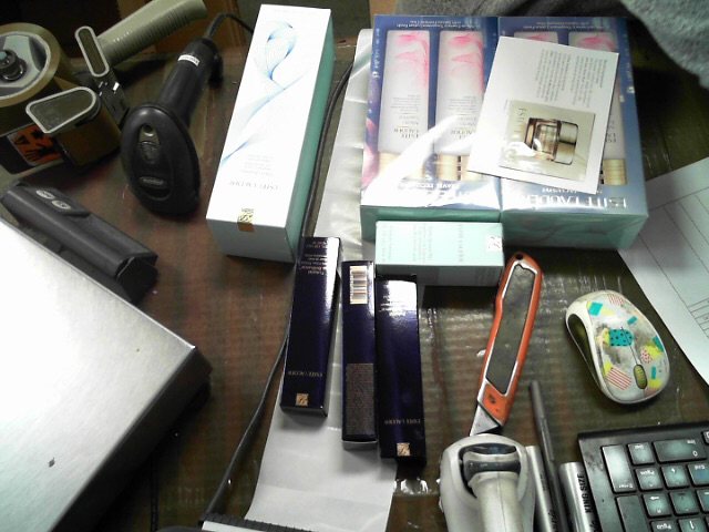 飞碟转运单号：T1116870  下单网站：美国雅诗兰黛官网