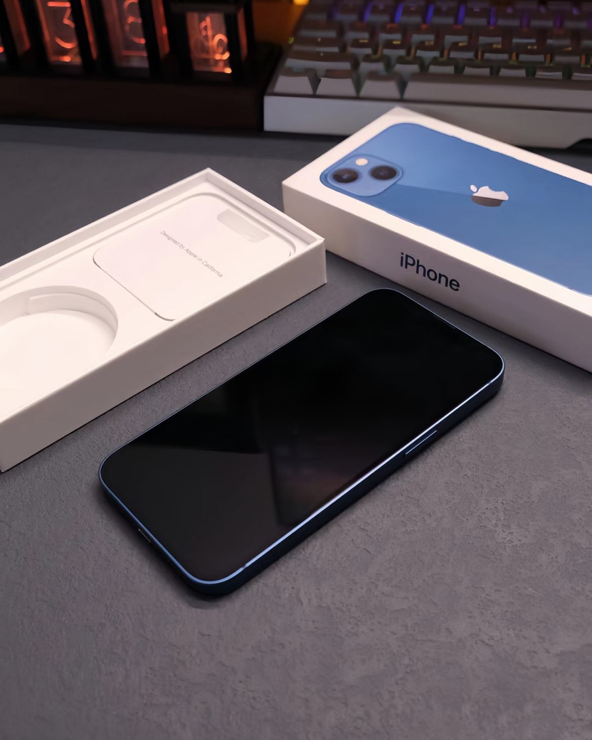 💎2022年过年期间，我老妈换了iphone13，她之前用