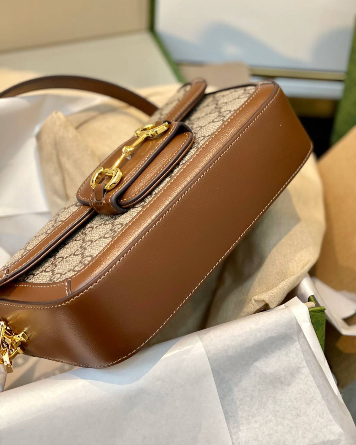 最新款法棍Horsebit腋下包 真的爆！ 也是真的难预定 