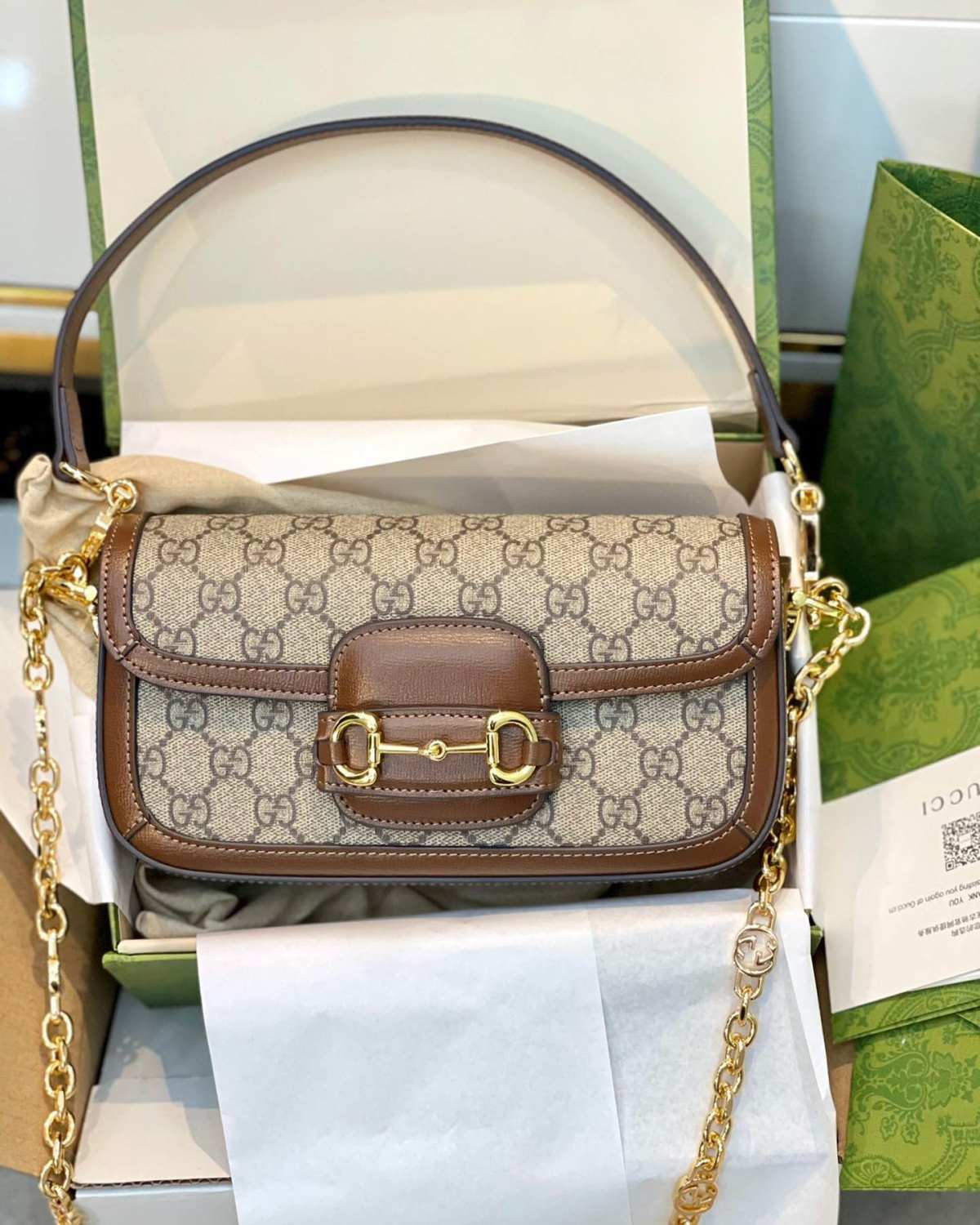 最新款法棍Horsebit腋下包 真的爆！ 也是真的难预定 