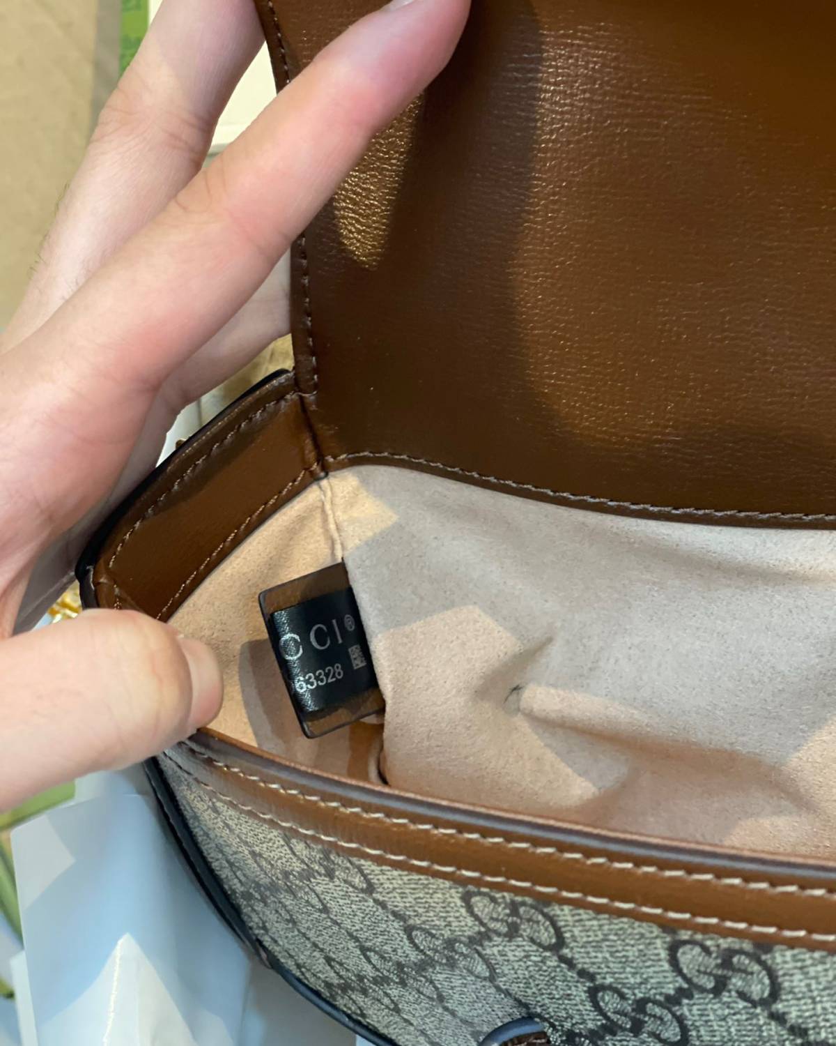 最新款法棍Horsebit腋下包 真的爆！ 也是真的难预定 