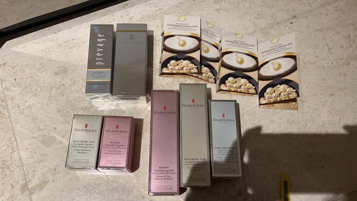 hello姐妹们，我是买买我来啦～～就在今天我收到了去年黑五