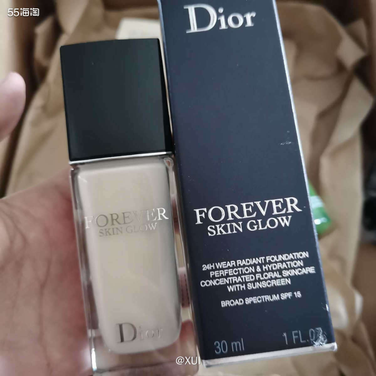 这个包裹是分别购于nordstrom和丝芙兰的东西，nd实在