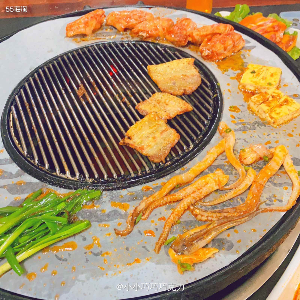 今天回家之后突然不想做饭，我家先生说让我出去请他吃饭，原因是