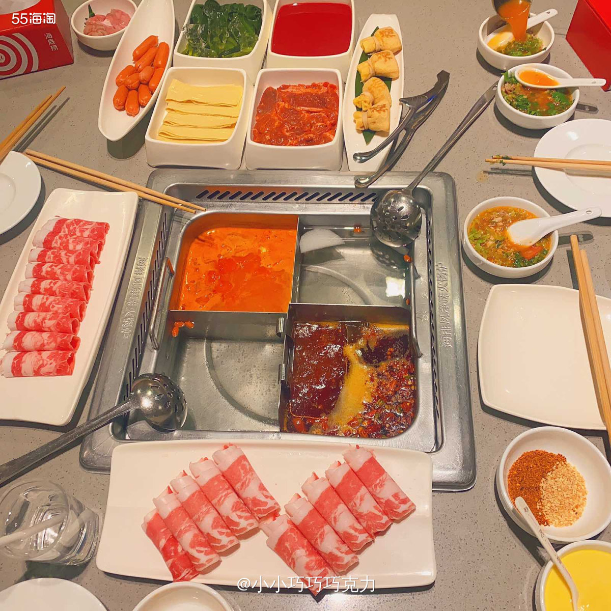 今天下午上班到一半突然翘班回武汉去啦，上次我家先生说吃火锅被