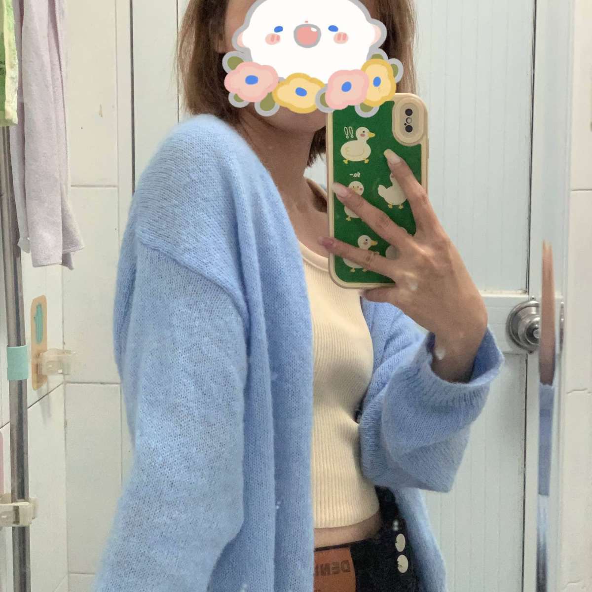 深圳最近天气太舒服了，已经开始短袖和开衫轮着穿了，基本就是短