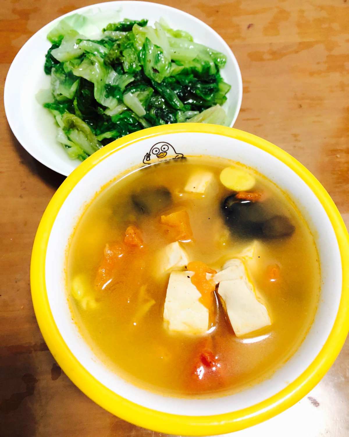 今天晚餐分享一个汤好做又好喝关键高蛋白又有饱腹感，健身达人可