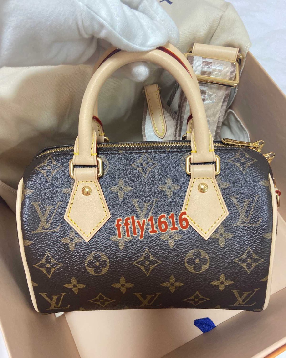发走✈️ LV speedy20 奶茶色 新款新肩带 适合不