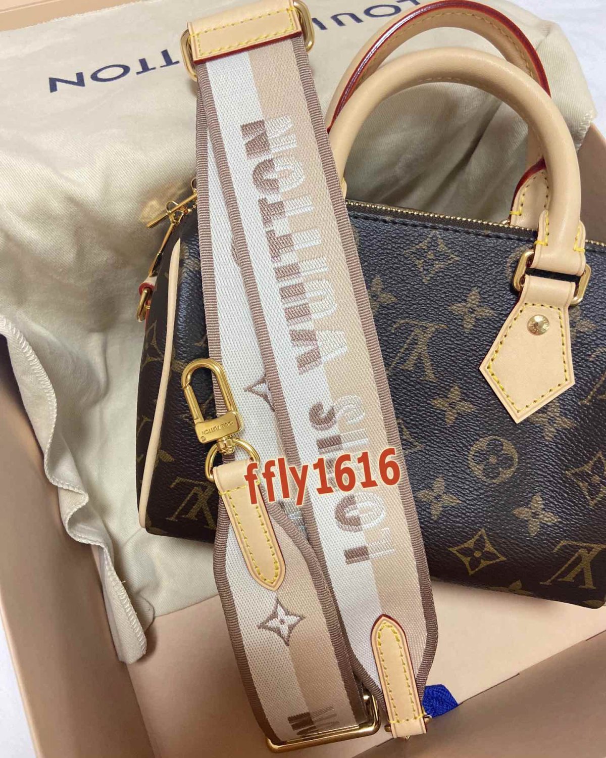 发走✈️ LV speedy20 奶茶色 新款新肩带 适合不