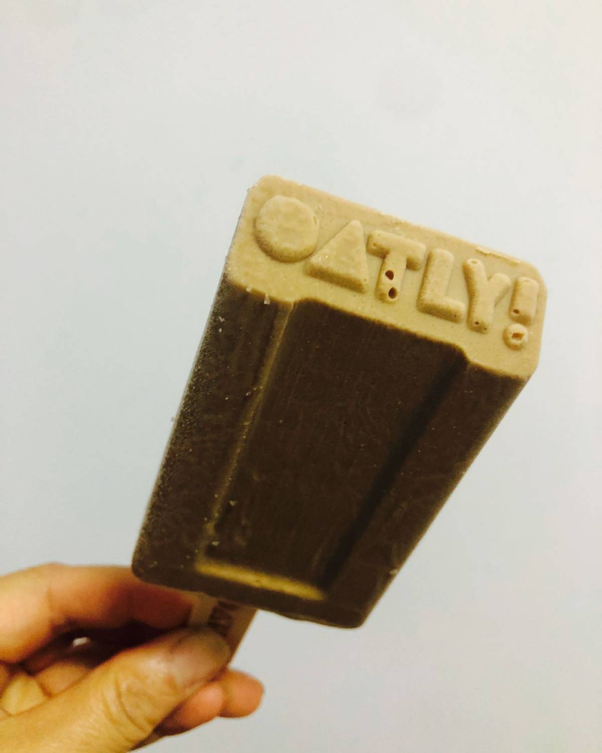 天气出奇的热啦今天太阳超级好，下午来个冰激凌绝绝子！！正好之