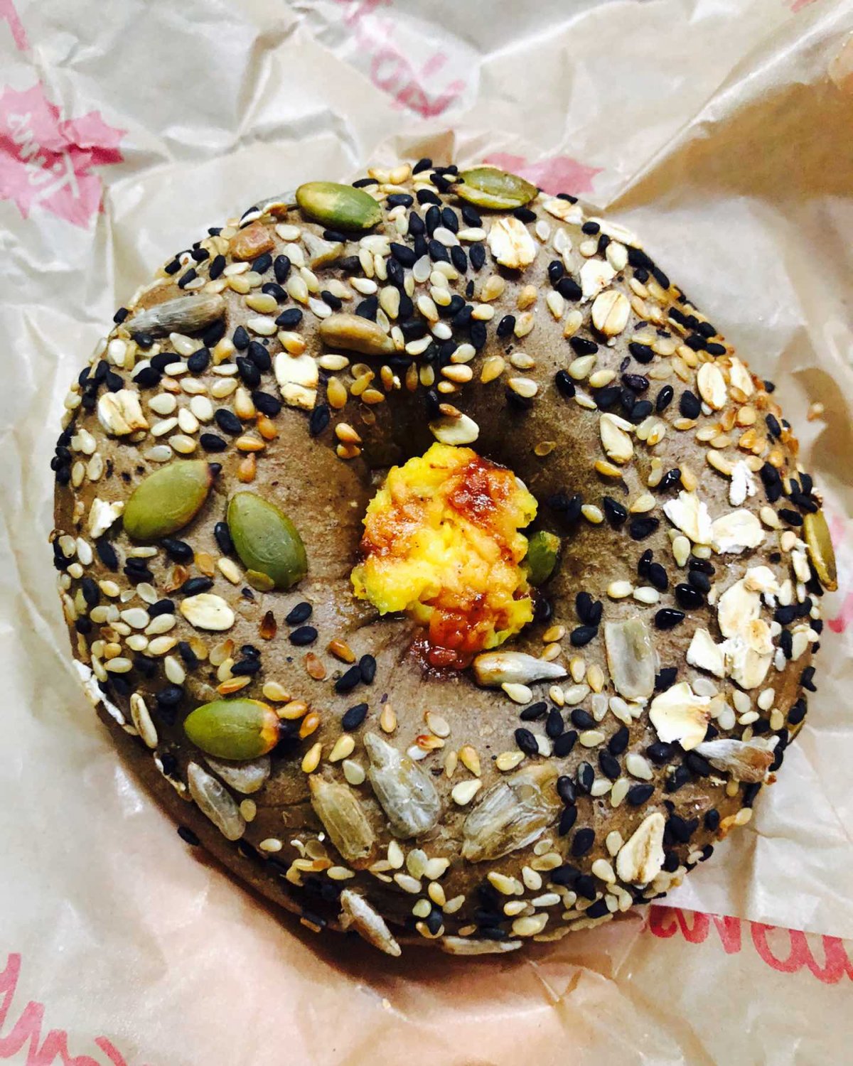 今天get到Tims家的新吃法，就是各种特色的贝果关键跟小汉