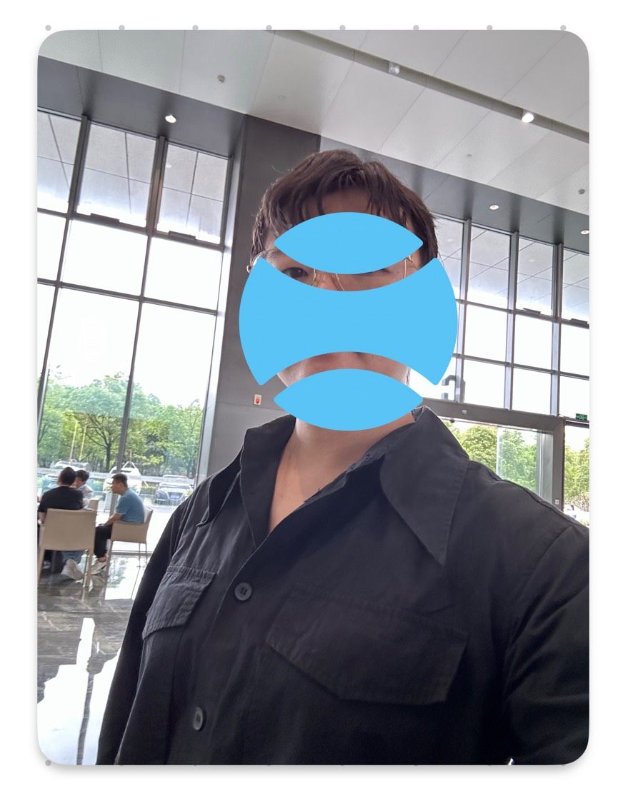 继续广州出差中，好热😭😭 但是热也要穿的棒棒哒，尤其是加