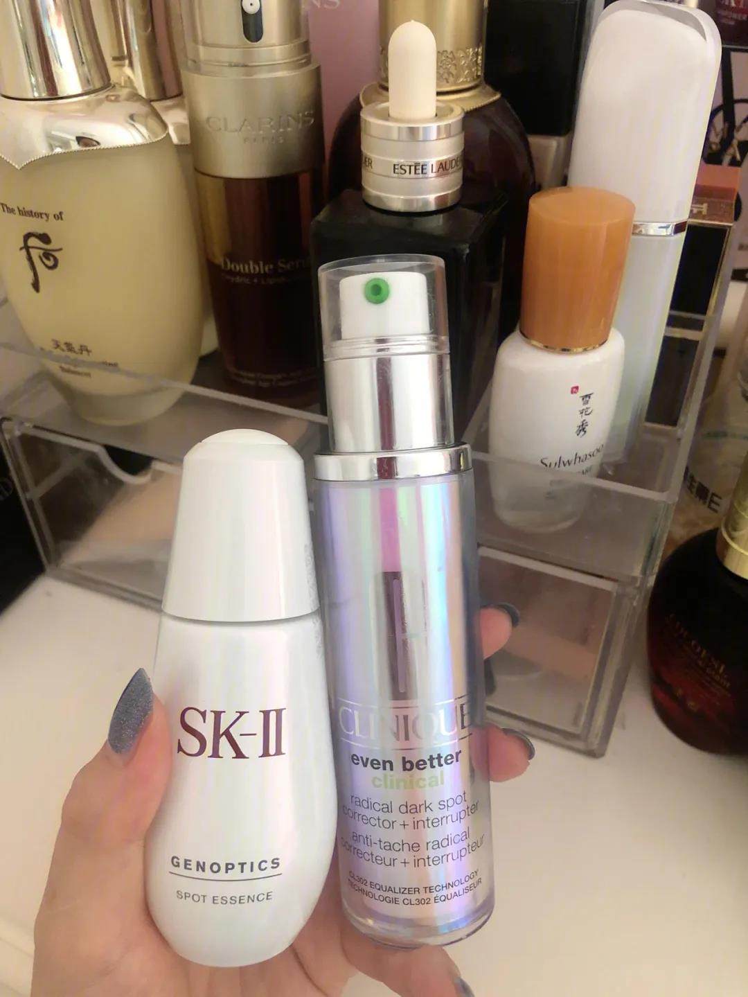 嘿，小伙伴们，今天要和大家聊聊两款神奇的美bai精华：SK2