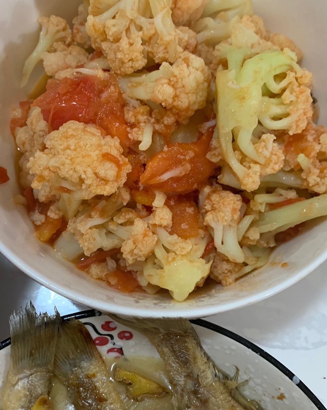 本来想着出门去海边🌊，但是看了导航一路都是红色，门都不敢出