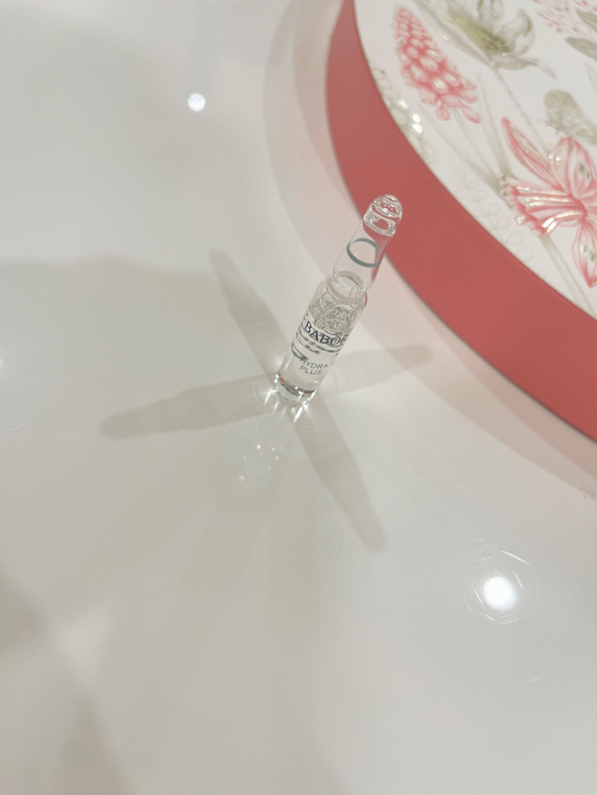 🌸距离收到产品已经有差不多10天啦，还有4瓶就用完了~  