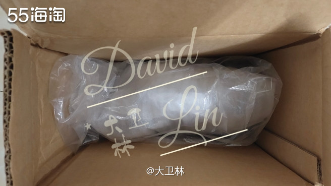 这个mollie桶包超级🔥，冰川白和奶茶白是最热销的，但是