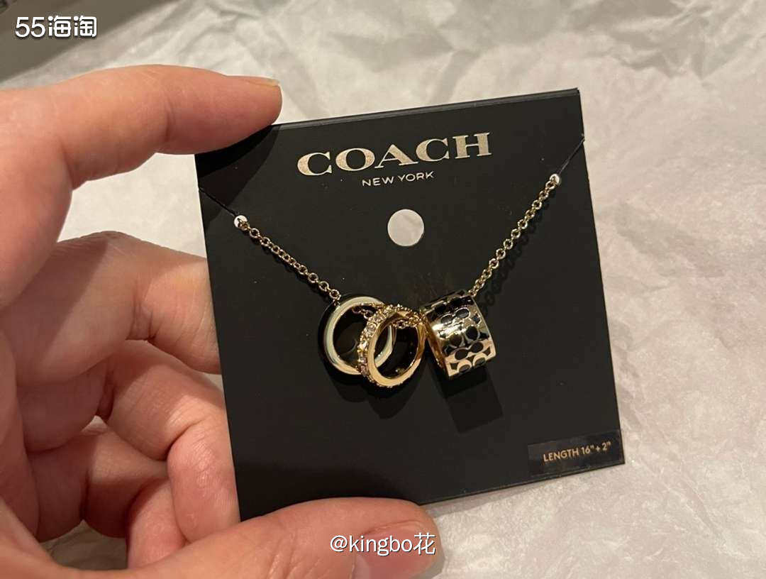 ⏺继续买项链咯，凑单一个银色的耳饰，也适合春夏呢  🔷一直