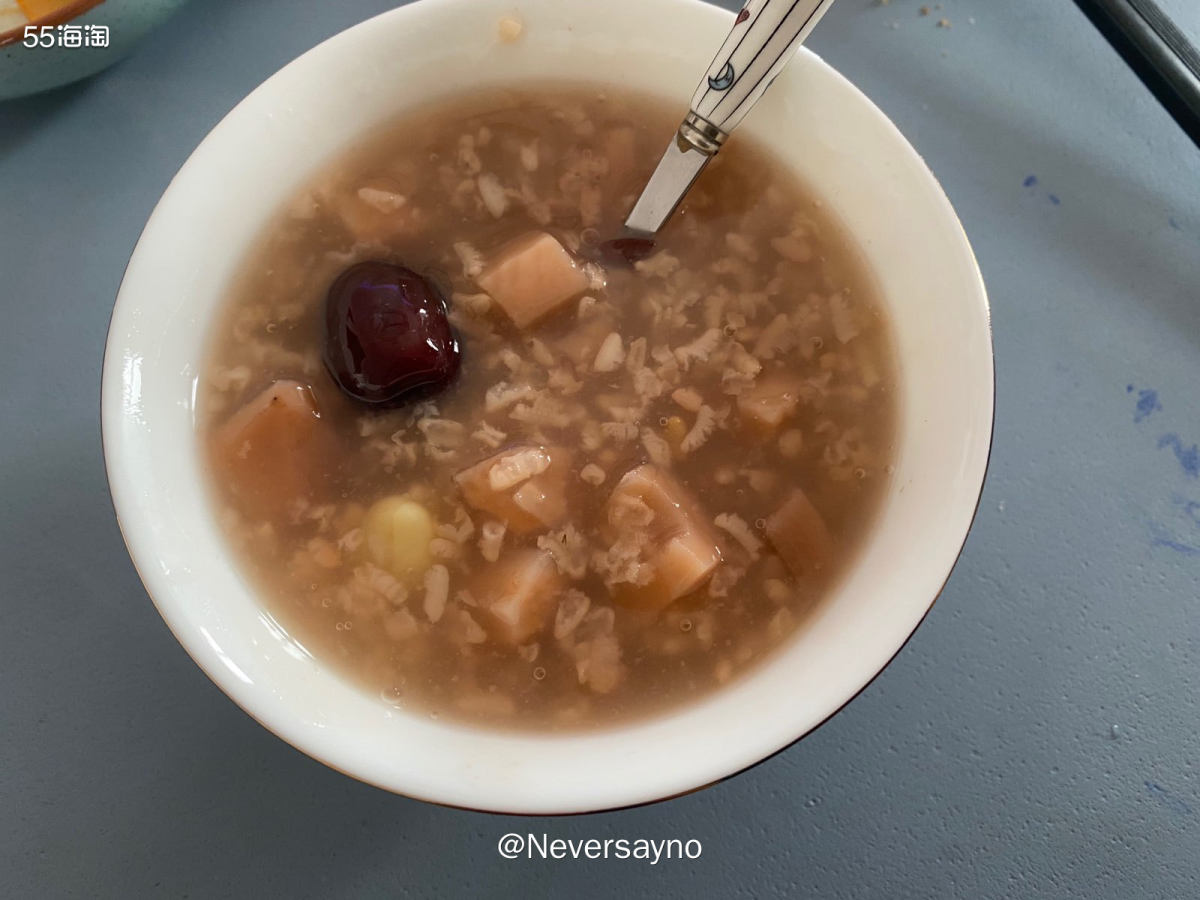 🥣今日份简单饮食，回家路上便随吃吃  ▪️今天吃得可以说很