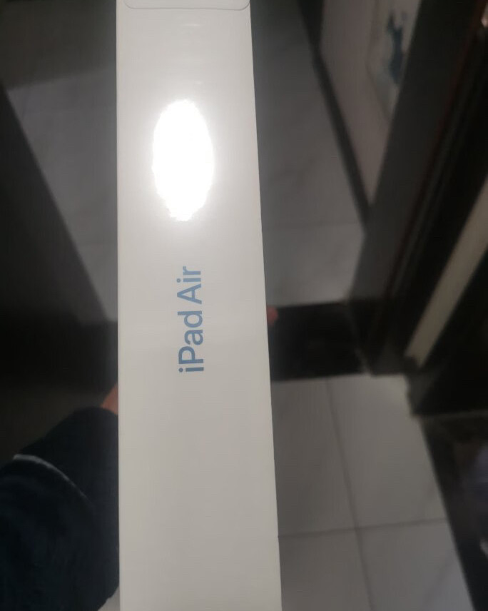 运行速度没的说，非常快，显示效果一流，外观漂亮，屏幕显示细腻