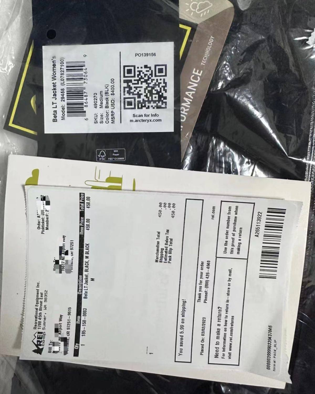 自从买了第一件始祖鸟，后面的买买买就停不下来了。海淘始祖鸟还