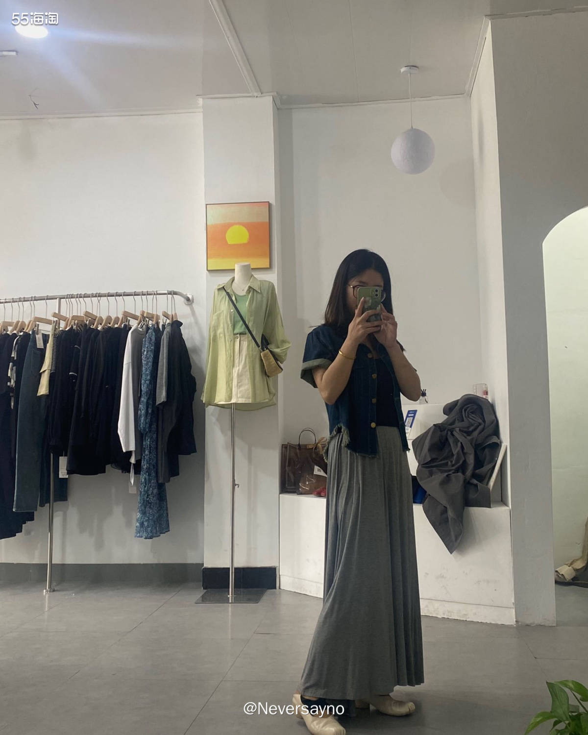 🖤又是逛街买买买的一天，今天买到了喜欢的衣服呀  ▪️回到
