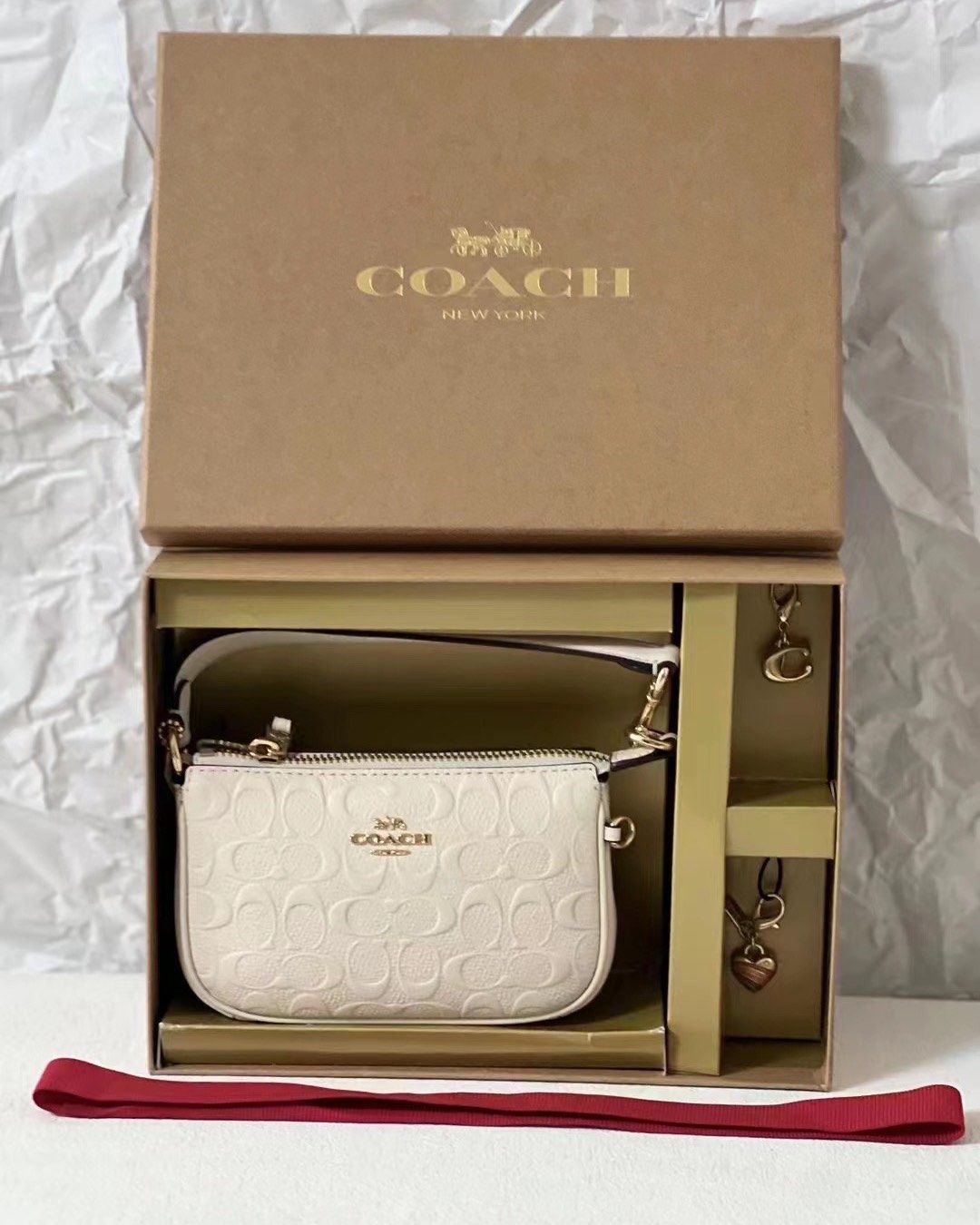 Coach Nolita 15礼盒 买个延长链改造下，这也太