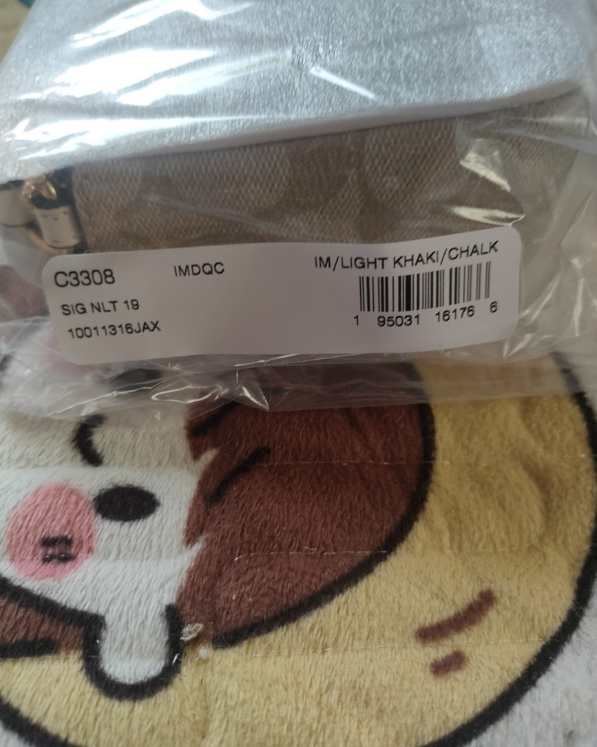 🌻购买商品:coach nolita 19麻将包 🌻购买