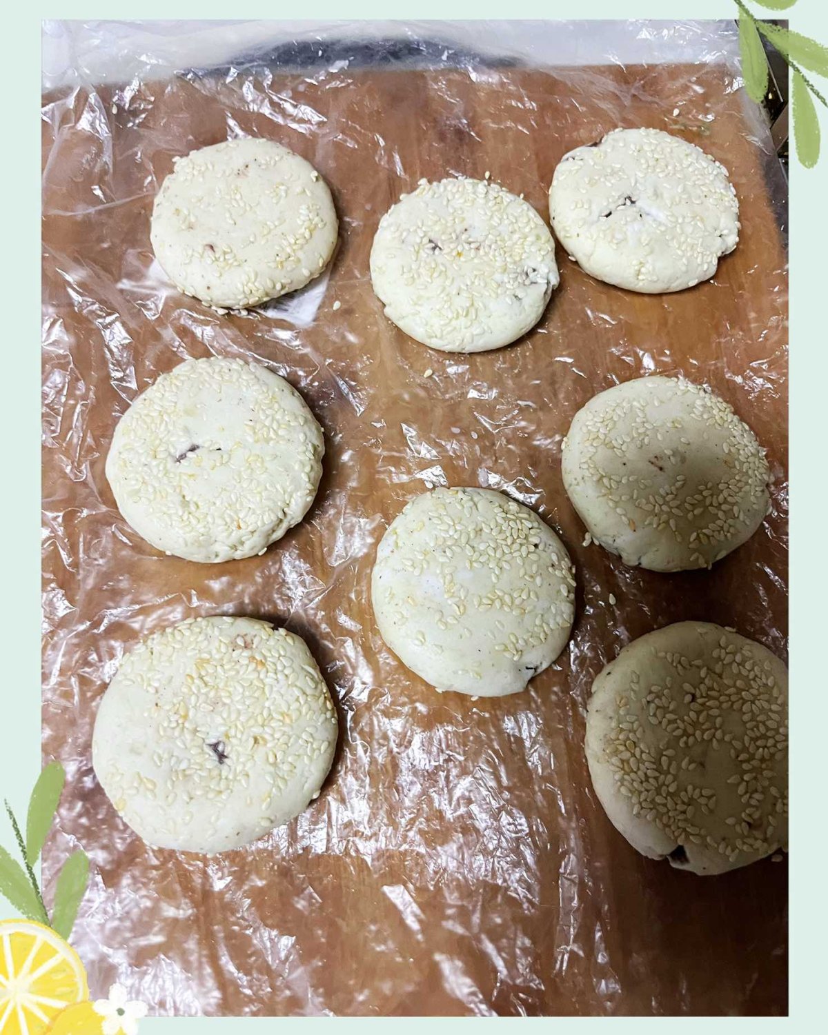 🍡之前家里的红豆太多了，天气渐热，妈妈怕坏了，就很我一起在