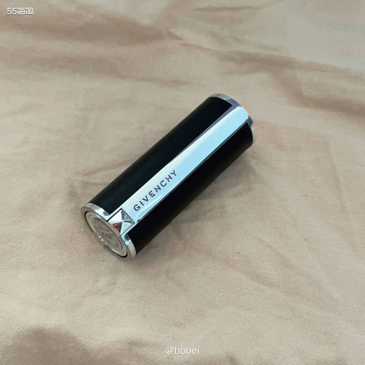 🌼分享一只荧光色..是小羊皮的一款小样。 🍃当时代购在群