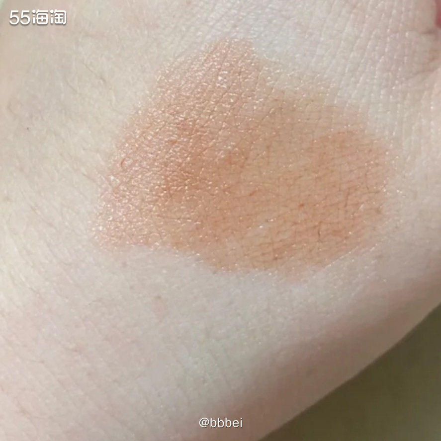 🌼nars棕色唇膏🏾 🍃是套装里拆出来的！ 🍃颜色浅