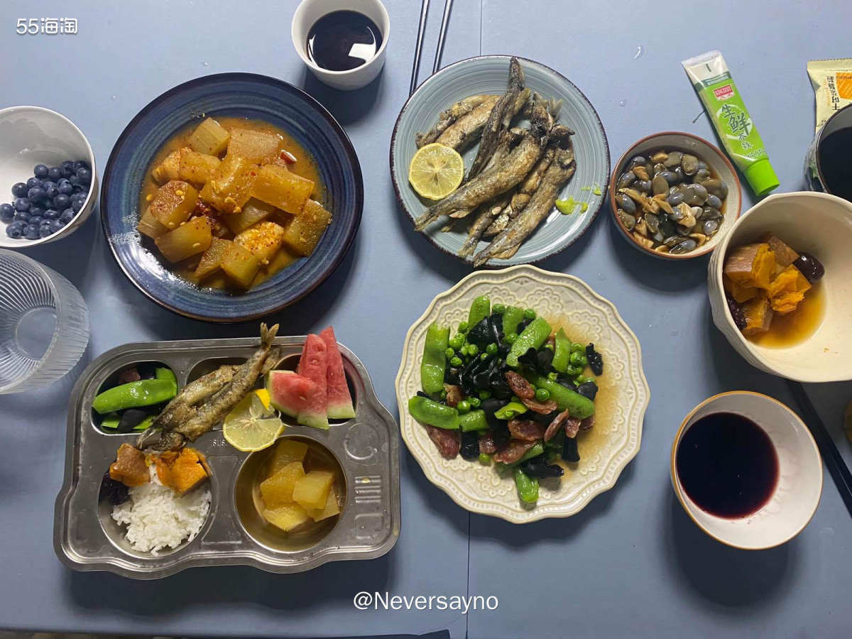 💓一日三餐和家人一起吃饭，是平凡的日子了   🥣感觉每天