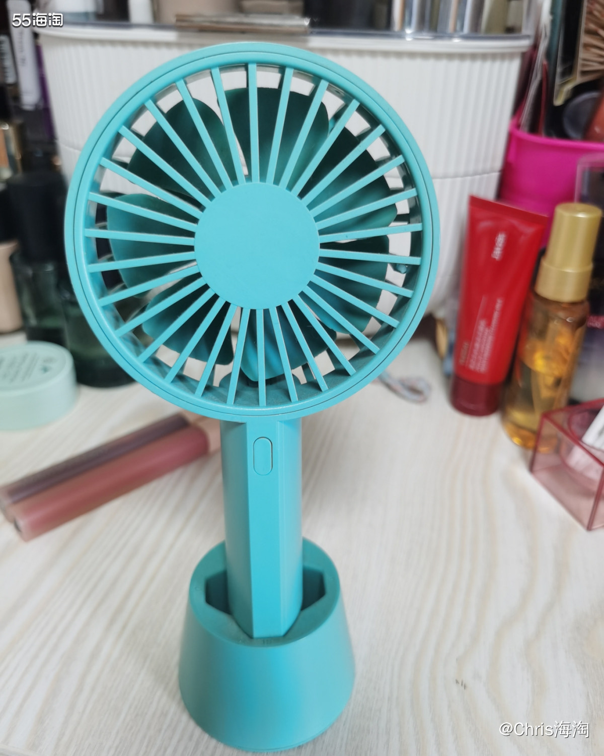 晒一晒我用了三年，现在第四年的小风扇，这个风扇看着新，其实用