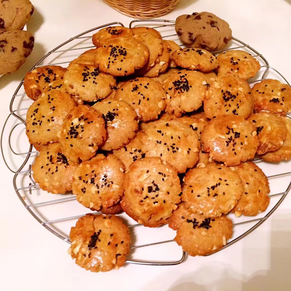 🍪孩子很喜欢巧克力味儿的饼干，买了可可粉和巧克力豆，第一次