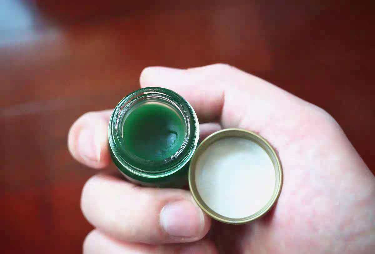 家里有两个招蚊体质的人真的太难了，特别是沫沫，有时候忘记带手