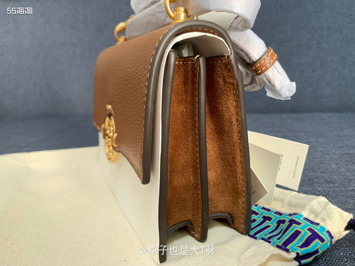 下单姿势:中环+visa 开箱产品:toryburch mi