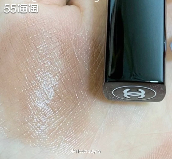 👄香奈儿最具欺诈性的色号537，上嘴妥妥水泥浆  🔘品牌