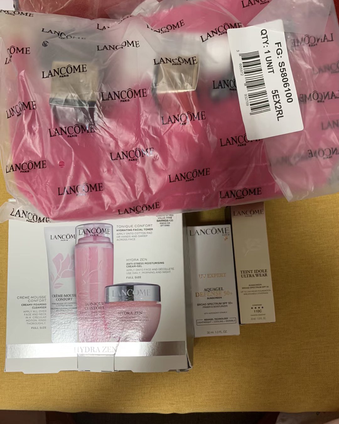 Macy's梅西百货美国境内满25美金免邮，另外还