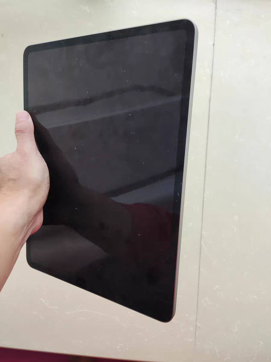 我手上这款iPad Pro还是去年5月在Apple中国官网买