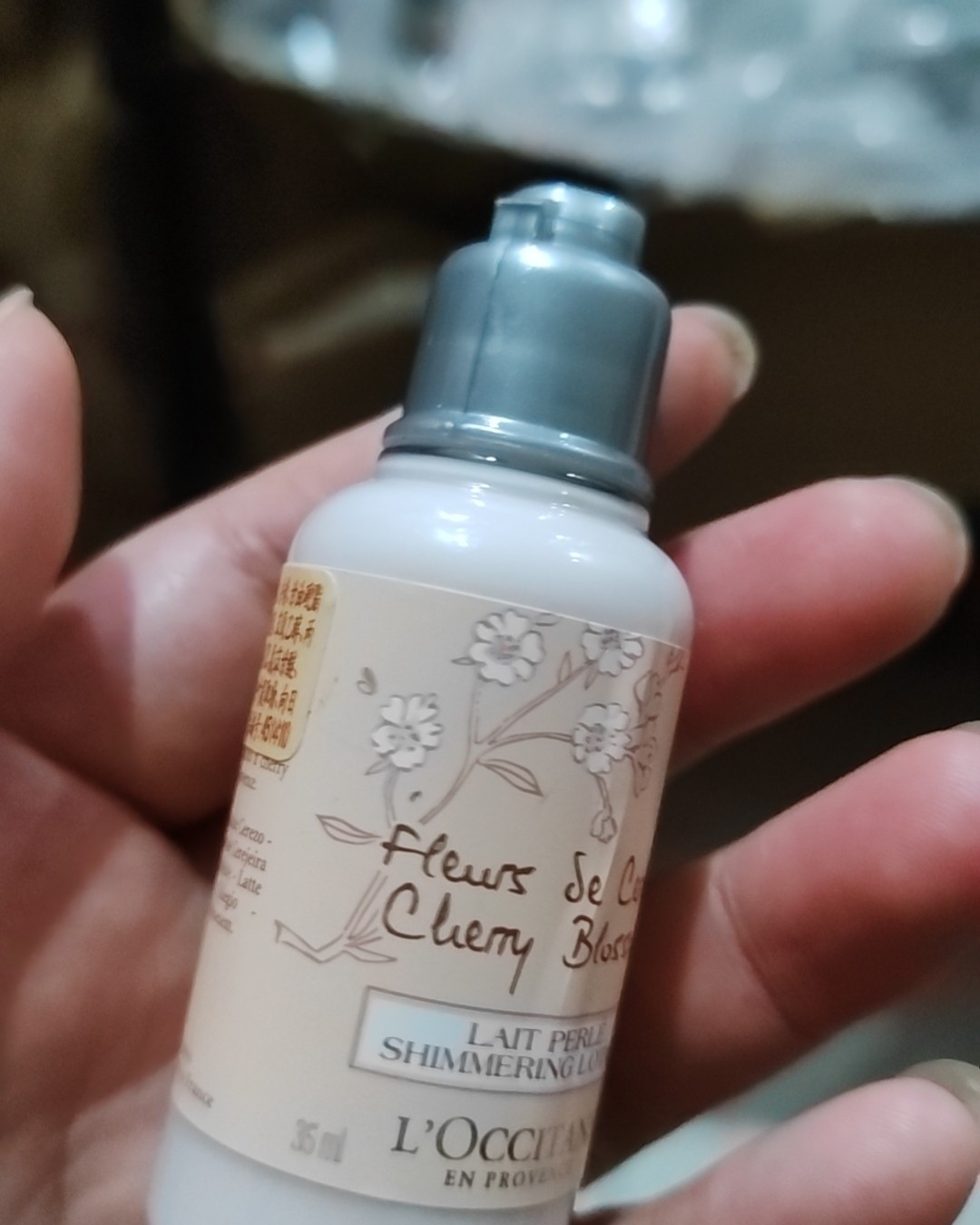 女孩子对香香的东西真的没有抵抗力，欧舒丹的日用真的是超爱的，