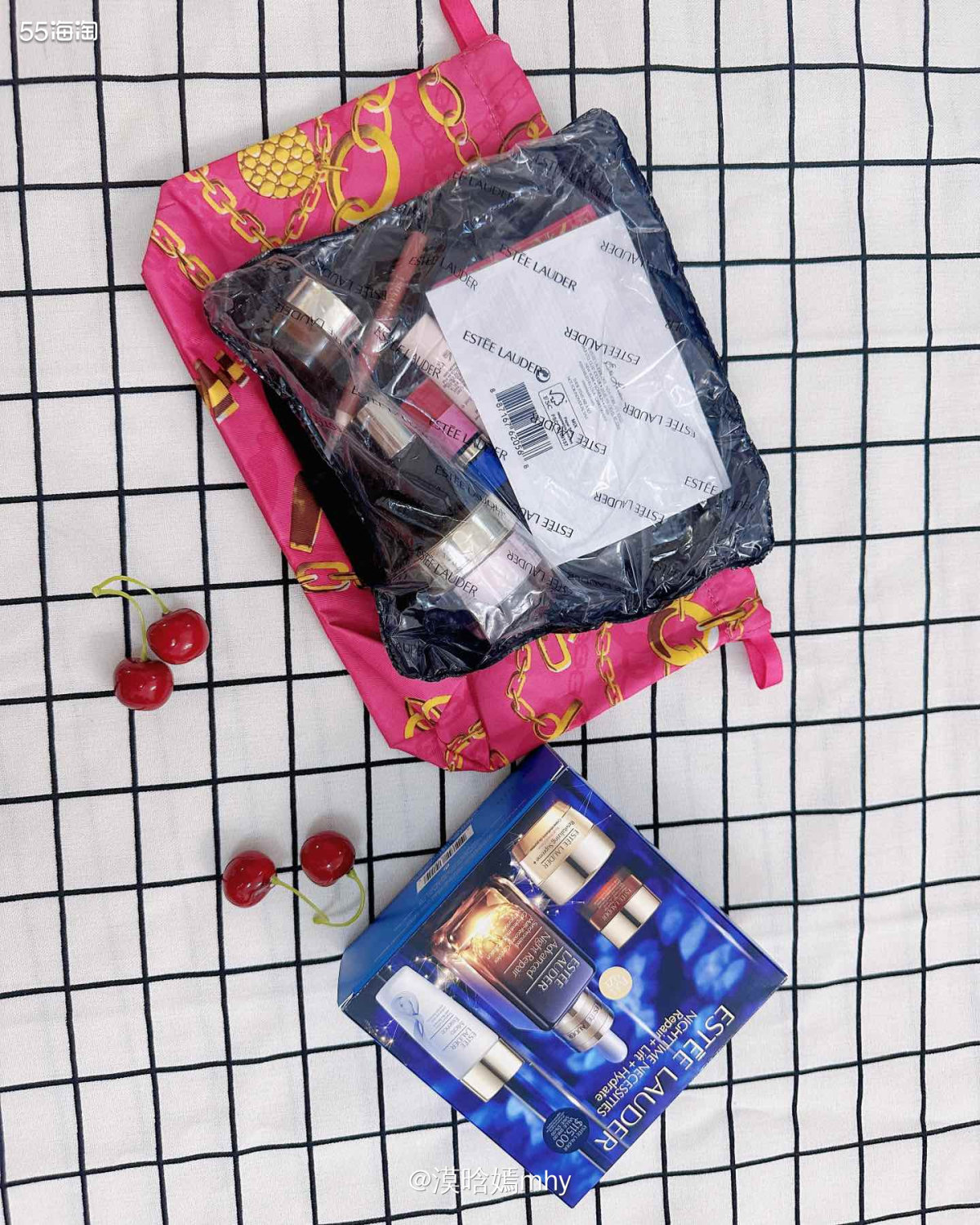💐忙碌的阶段终于告一段落，今儿来补一个开箱。这个是雅诗兰黛
