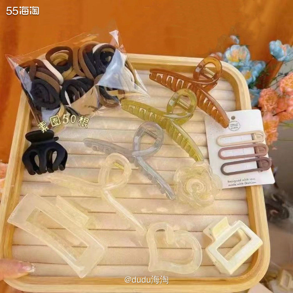💓今天夏天真的感觉特别的热，喜欢披散头发的我有点**，必须