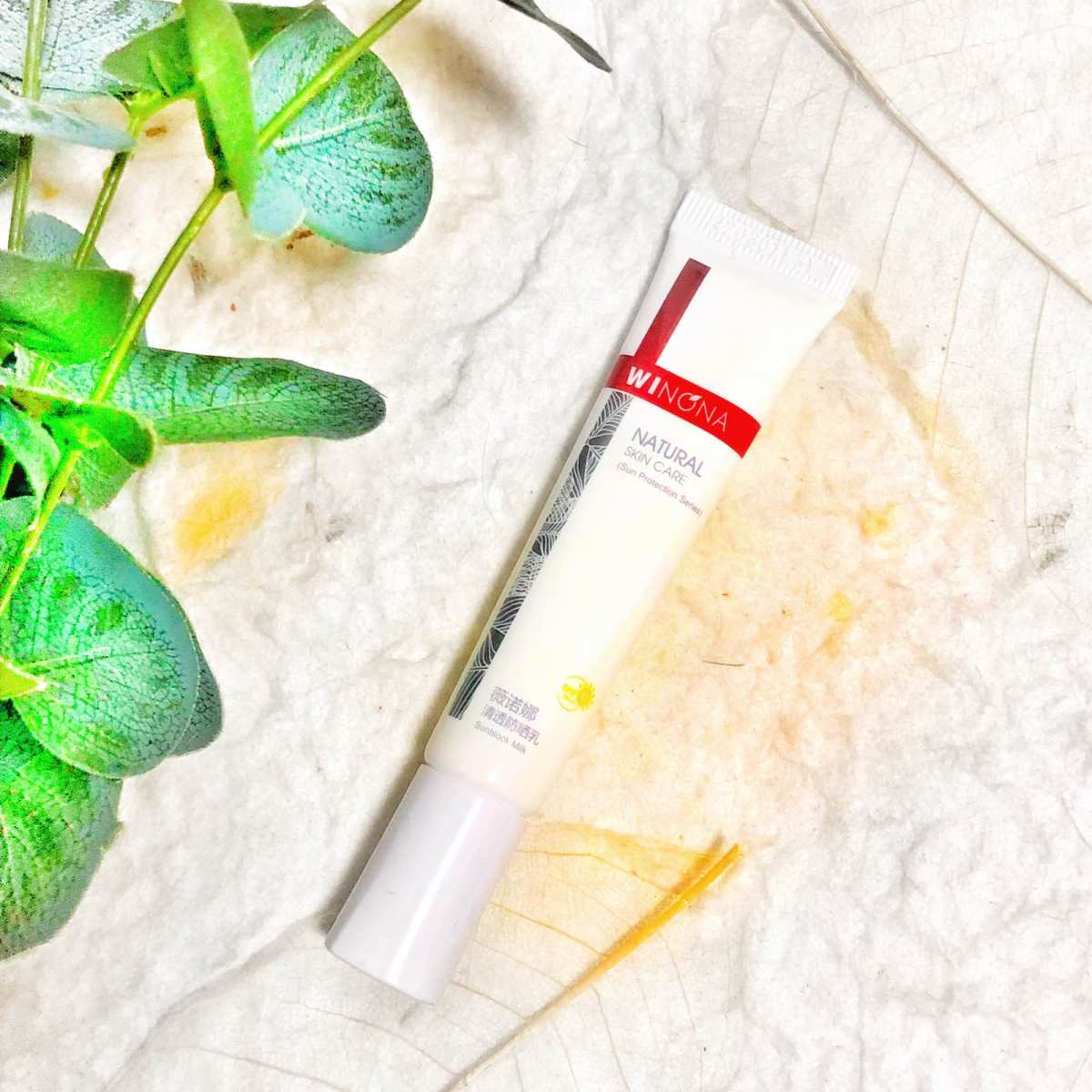 夏季必备每天重中之重那必须是防日西啦！主要目的可以防止皮肤光