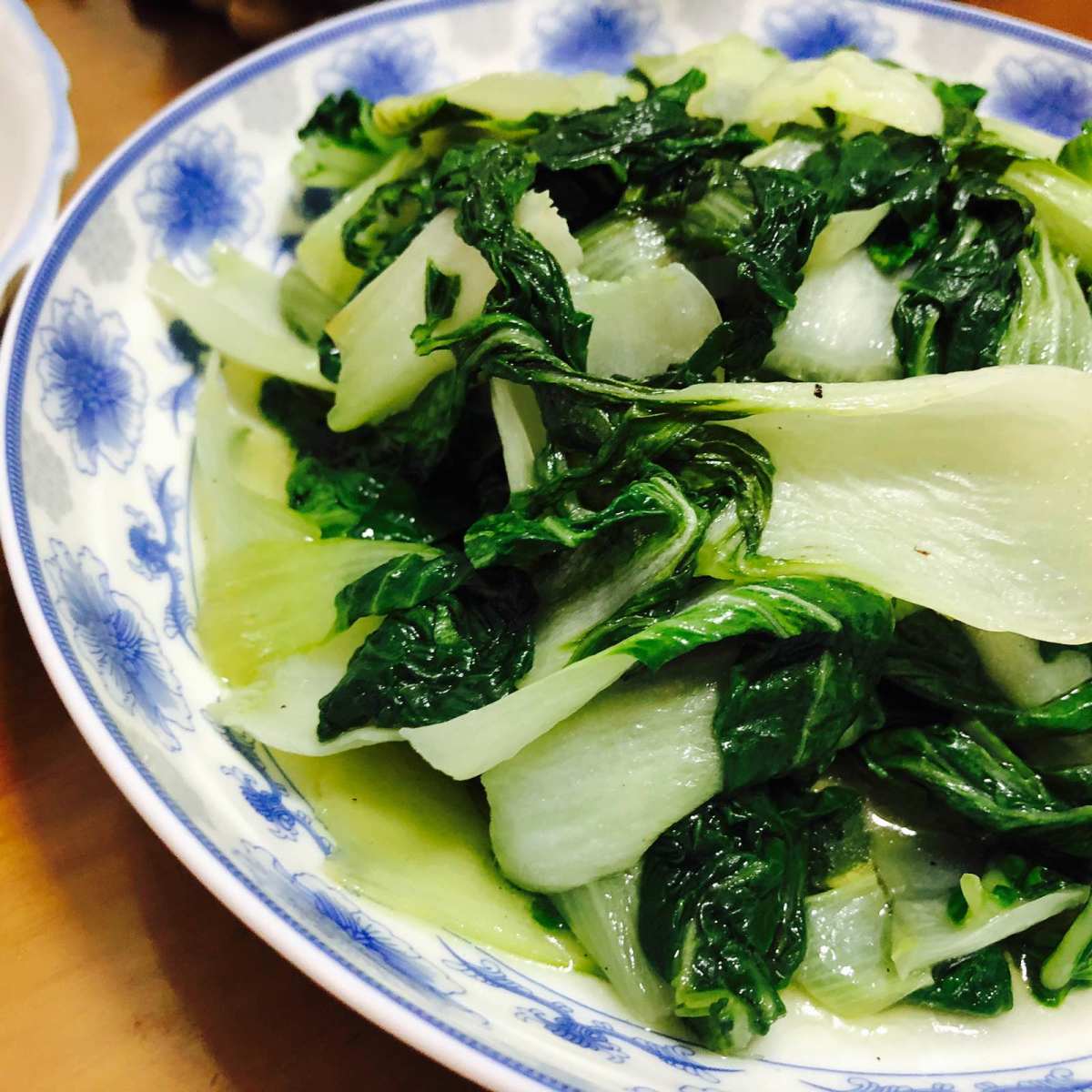 一到夏天做饭热的情况下，南京人最方便的就是去斩碗鸭子啦😂这