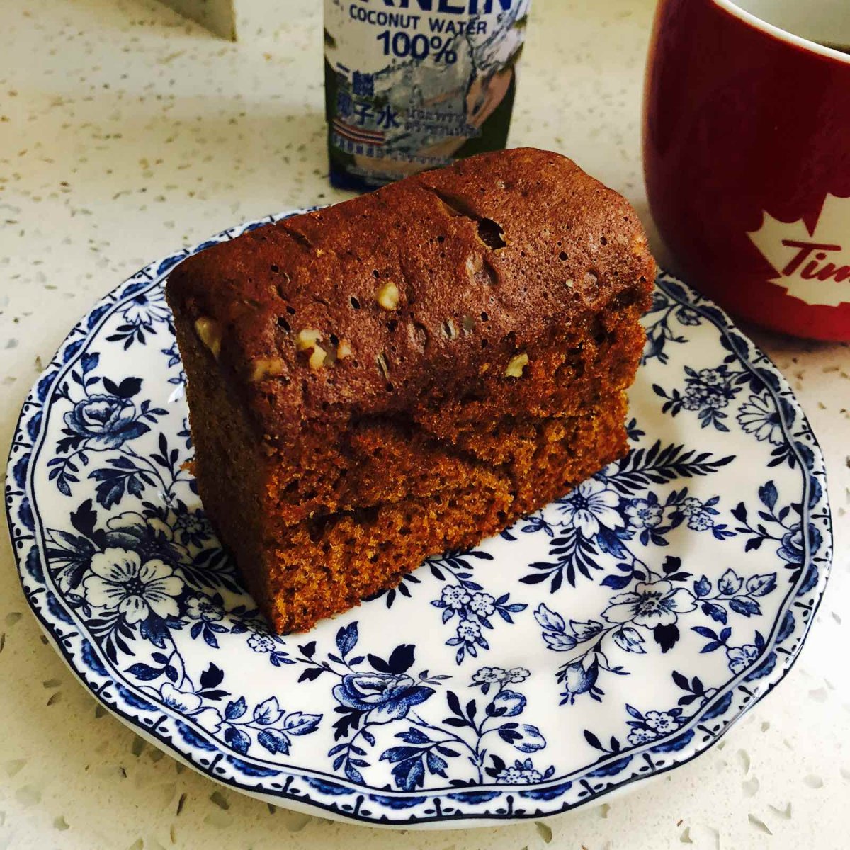 下午回来泸溪河去一下，买一盒麻麻喜欢的萝卜丝酥9.9元性价比