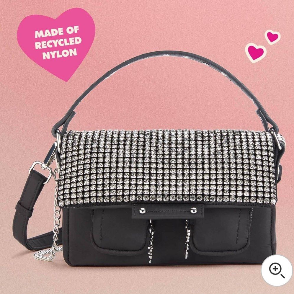 My Bag是英国Hut集团旗下年轻时尚品牌零售电商所以小众