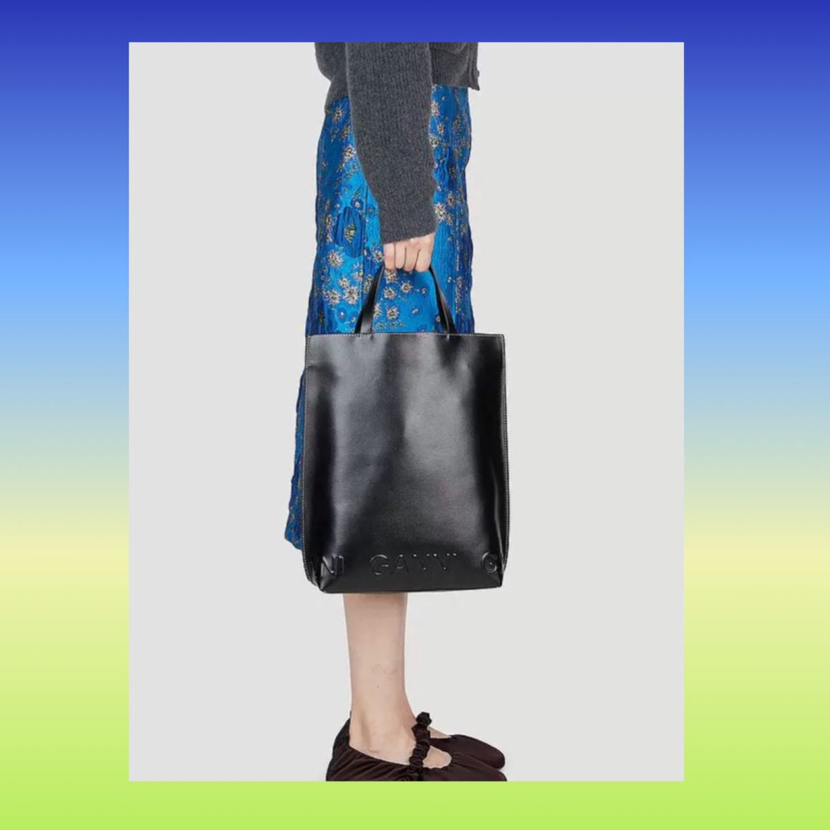 近年来小众设计师成了时尚圈的香饽饽，极简设计加上材质考究还是