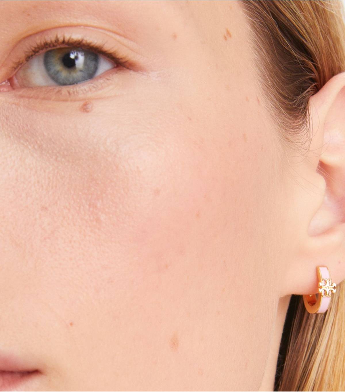 说到TB家除了鞋子、包袋、衣服很出彩，不得不说的当然还有饰品