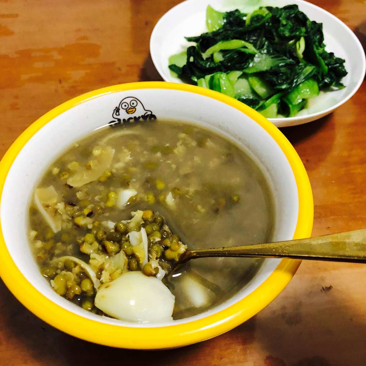 蓝鲸大火炉发威了😂今天35摄氏度快要热化，搬砖一直流汗中�