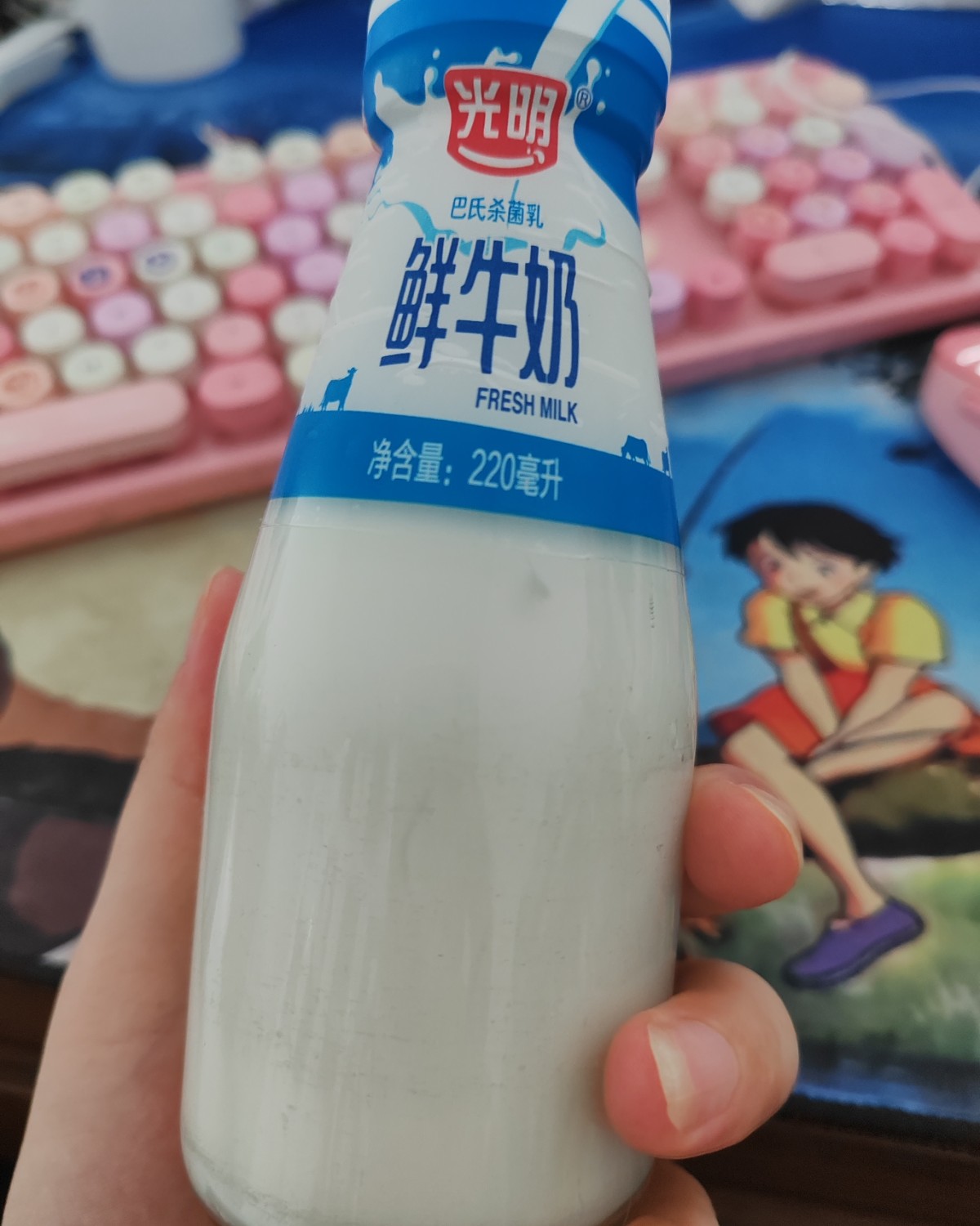 年纪大了要补补钙，总是吃钙片也不行，主要几乎不怎么晒太阳！所