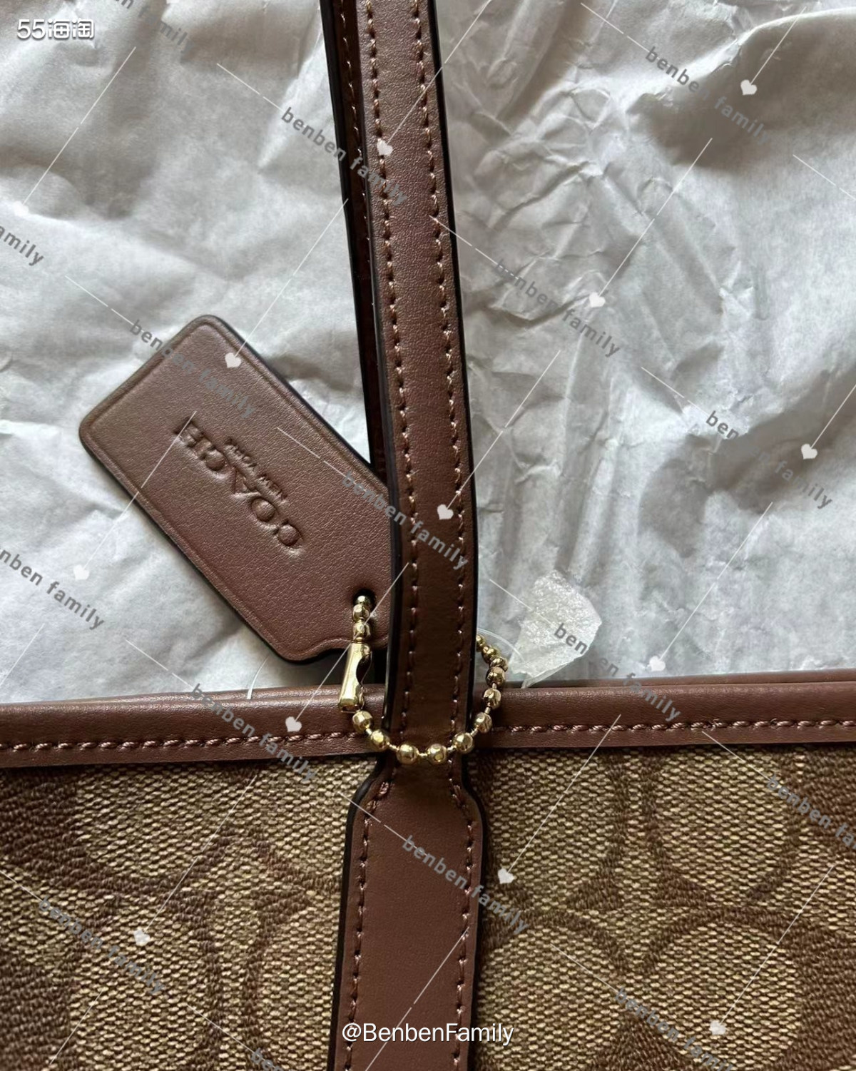 🌻开箱物品: COACH托特老花 🌻购买网站：coach